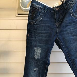 Mis Mosh Studded Distressed Skinny Jean Size 27